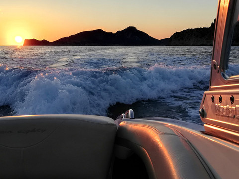 Martiners Boats-圣庞沙必去景点