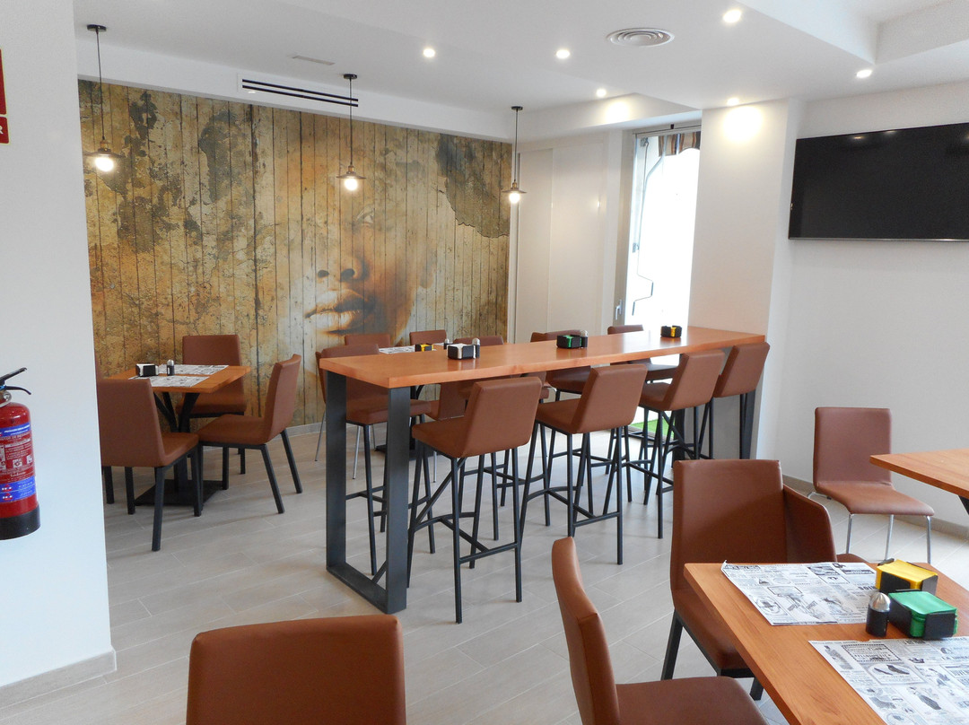 Hostal Gran Via主图