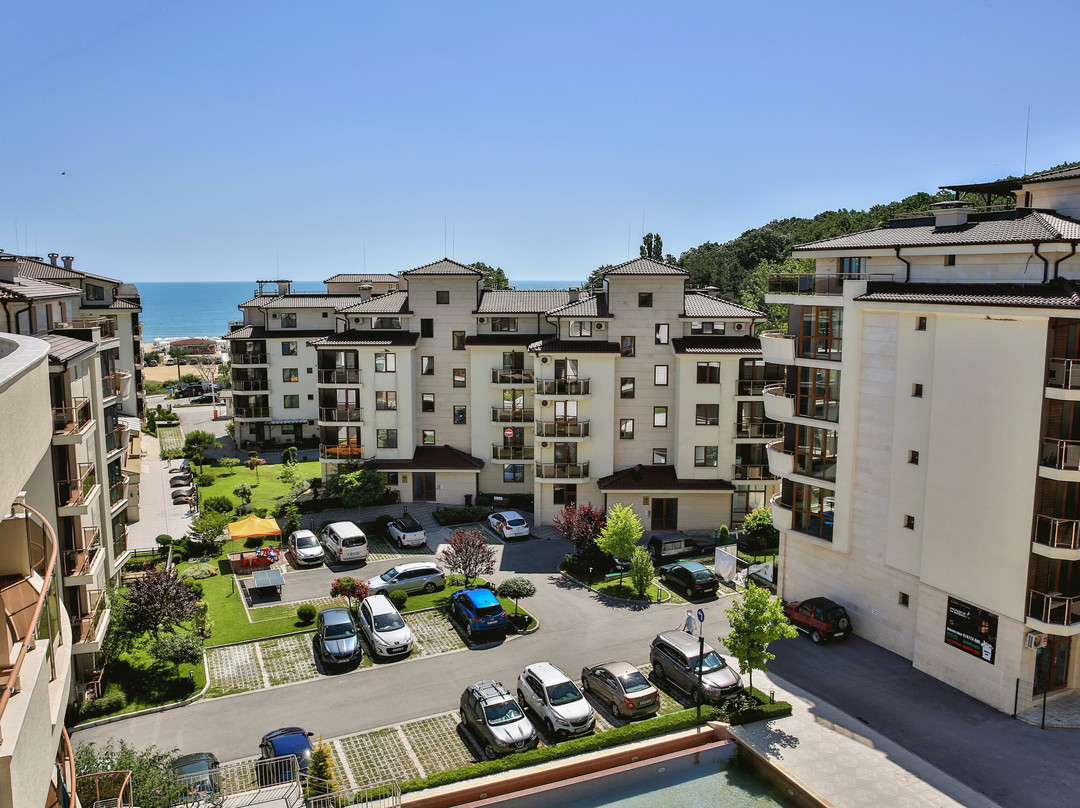Al Rial Beach Apartments
