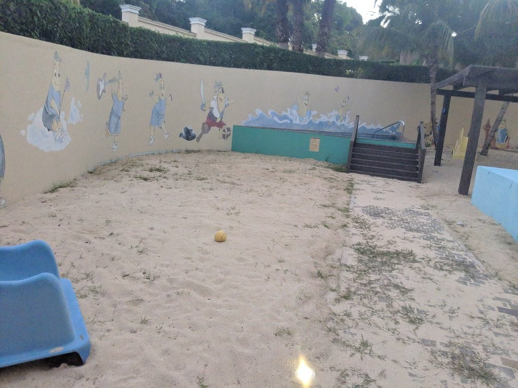 伊贝罗斯塔玫瑰堂海滩全包酒店主图