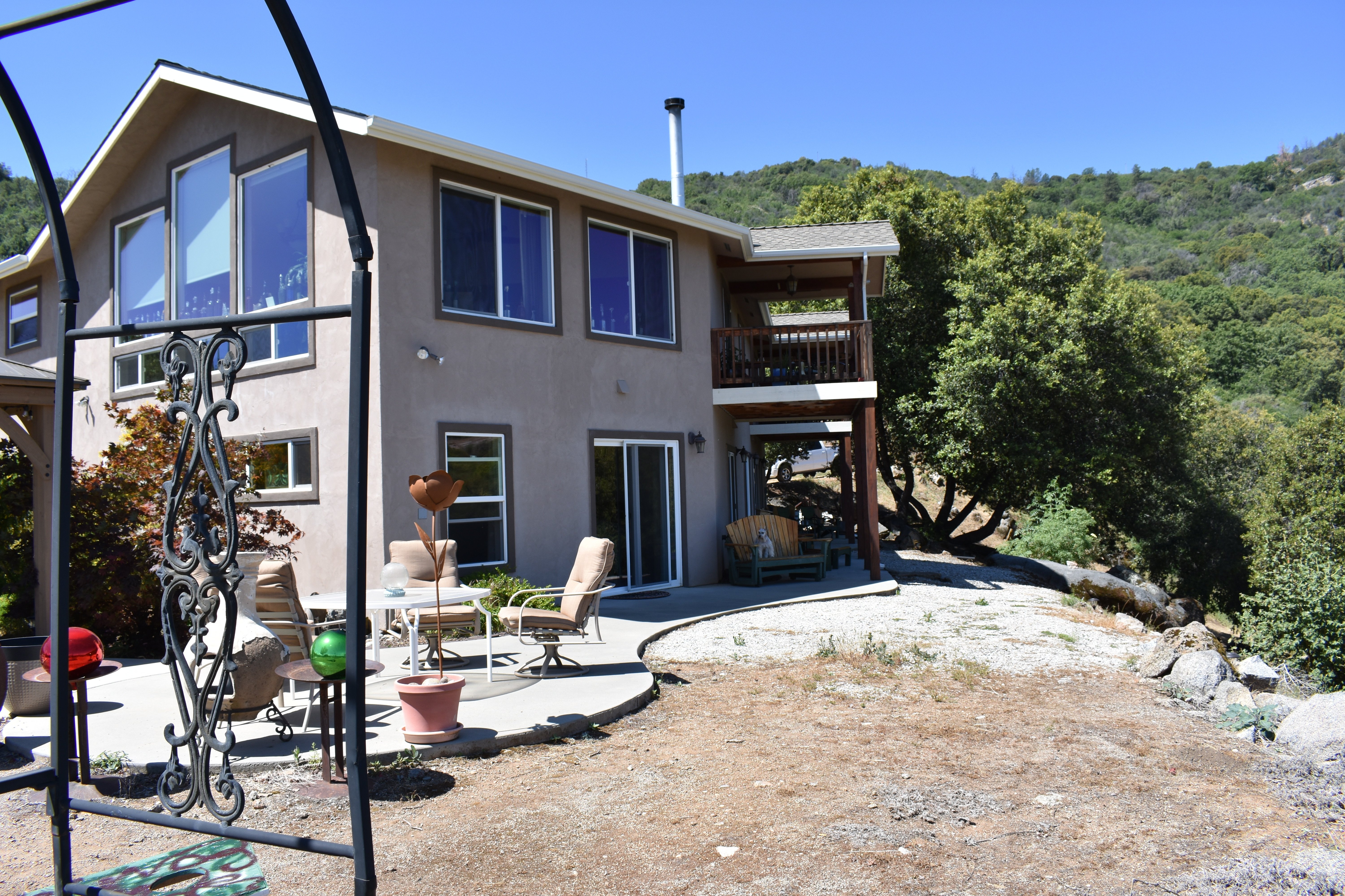 Yosemite Sierra View Bed & Breakfast-餐饮