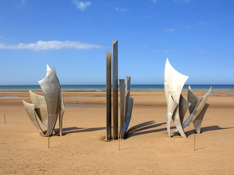 Ophorus-巴约必去景点