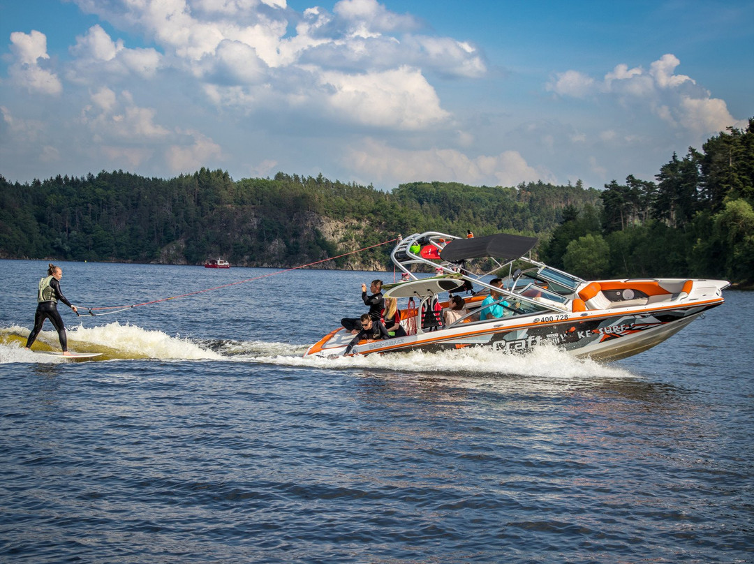 Wakesurf Wakeboard Waterski