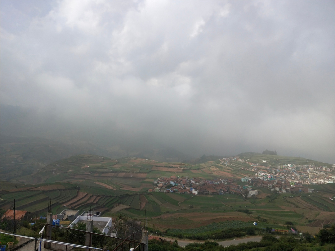 Poombarai Village View景点图片