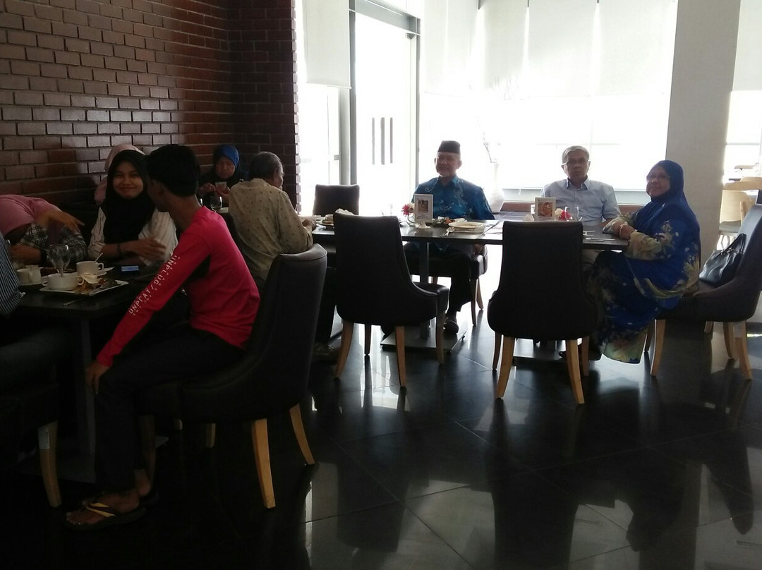 普瑞普江加酒店主图