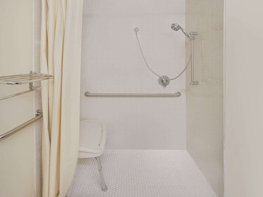 Microtel Inn & Suites by Wyndham Holland主图