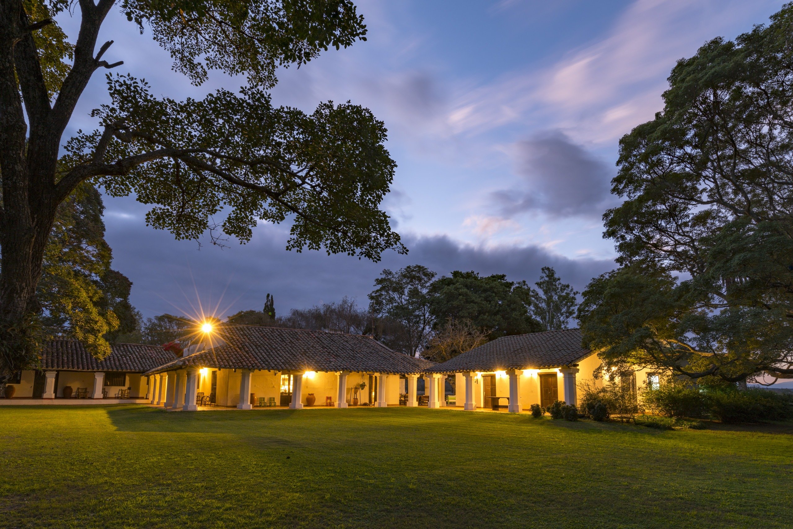 Estancia Zarate-官方