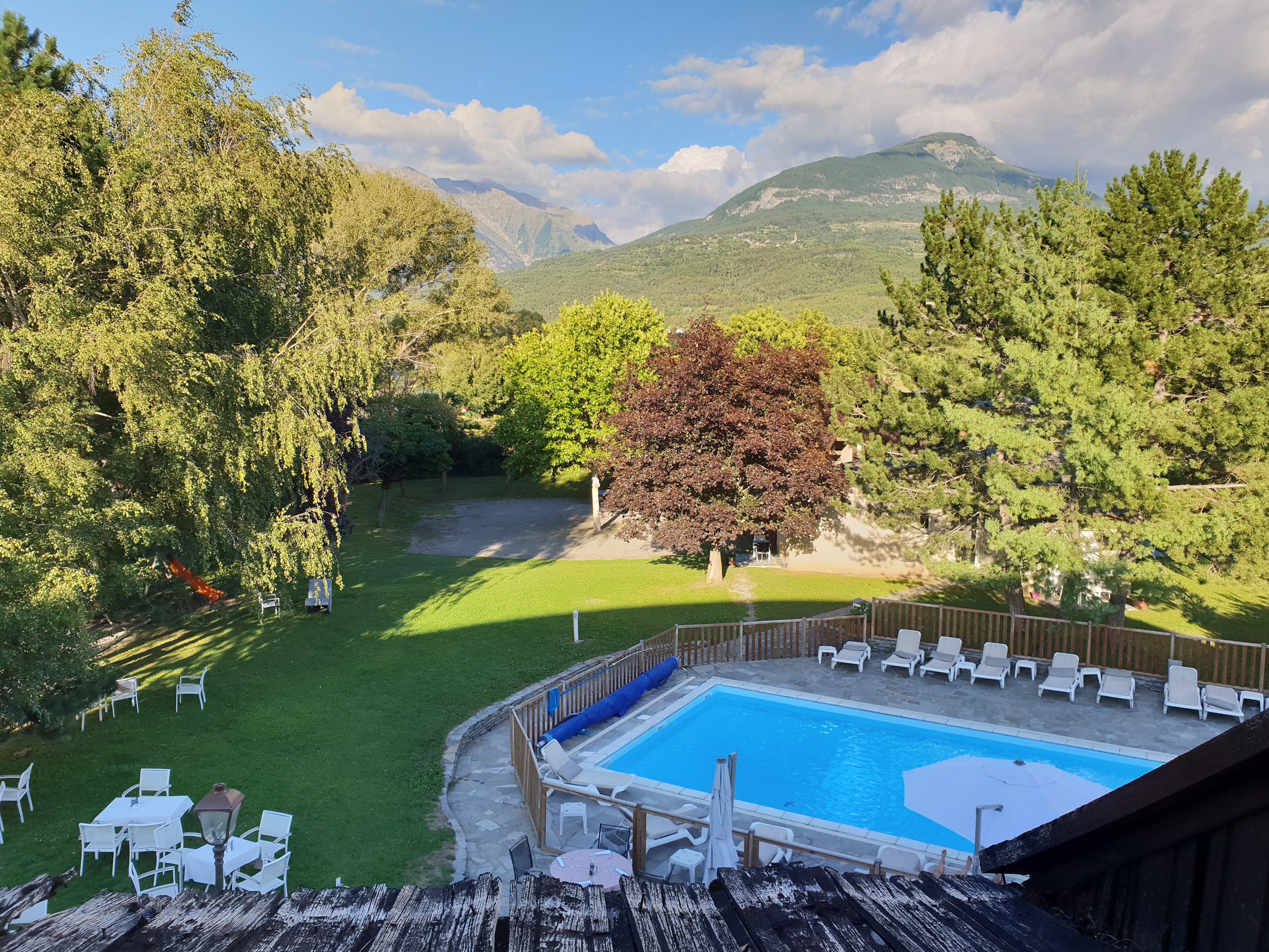 Logis Hôtel les Bartavelles-浴室