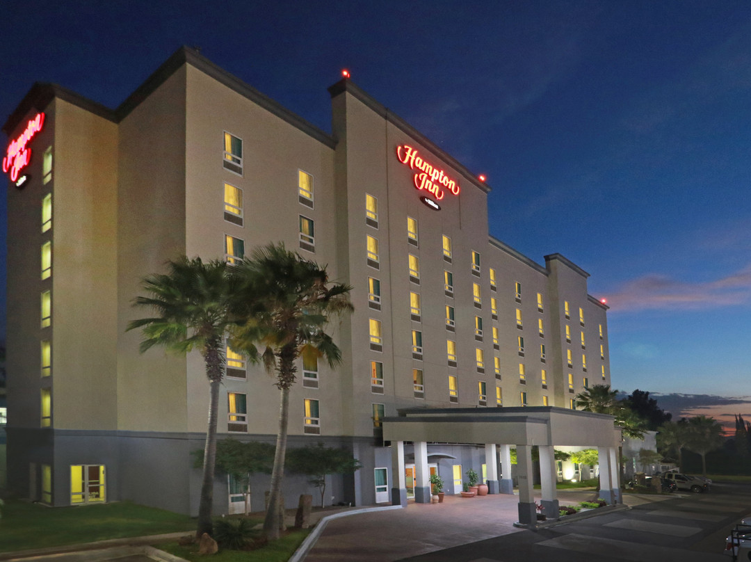 Hampton Inn By Hilton Guadalajara-aeropuerto主图