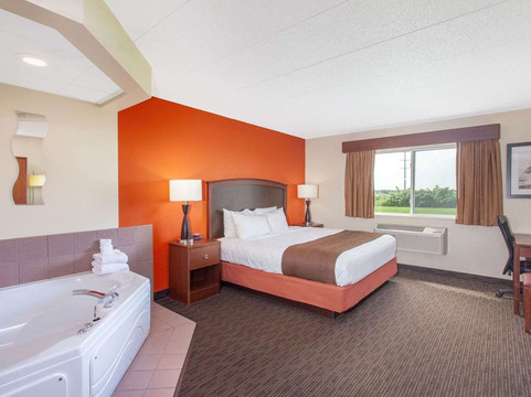 圣克芬德美吟温德姆酒店主图