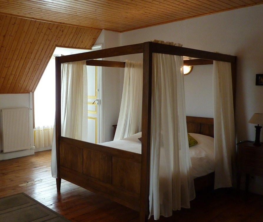 勒多玛尼德斯苏克斯住宿加早餐旅馆主图