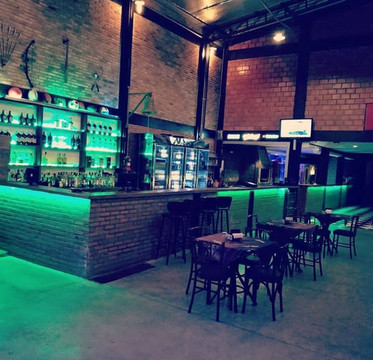 Querencia餐馆和美食-Gela Pub - Bar e Restaurante