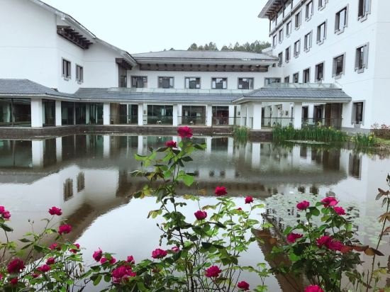 西山湖凯莱度假酒店主图