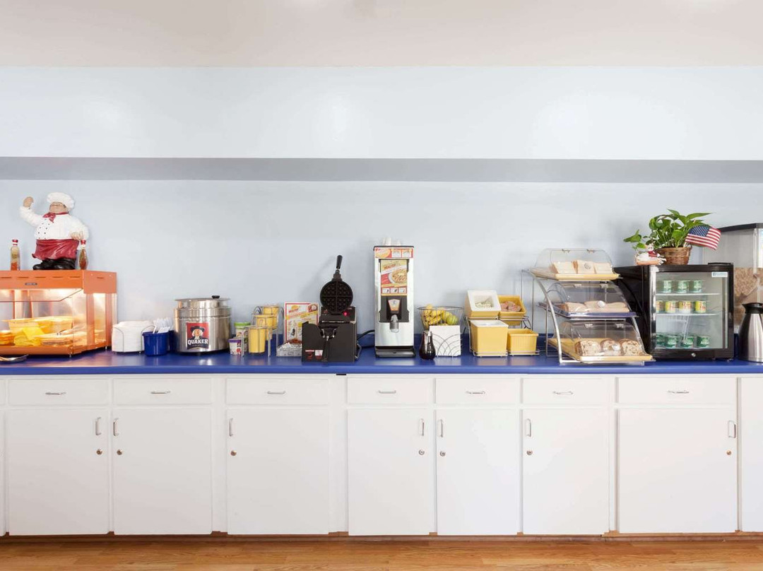 Days Inn by Wyndham Hampton主图