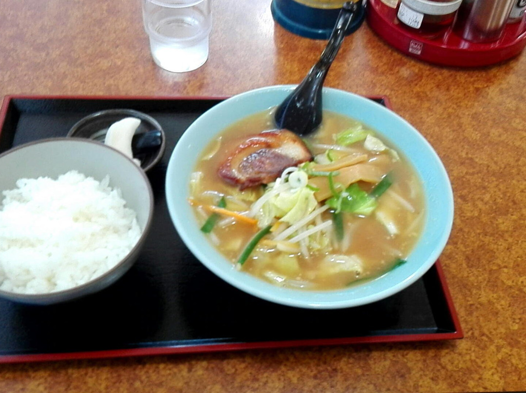 七越ラーメン井波店