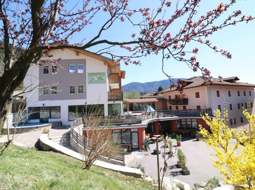 Alpen Garten Hotel Margherita主图