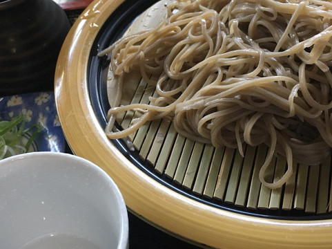 厚泽部町餐馆和美食-Takinoan