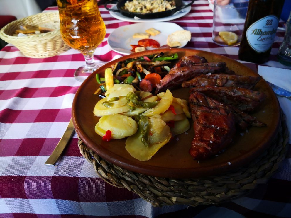 la Tarara de Miguel Ávila