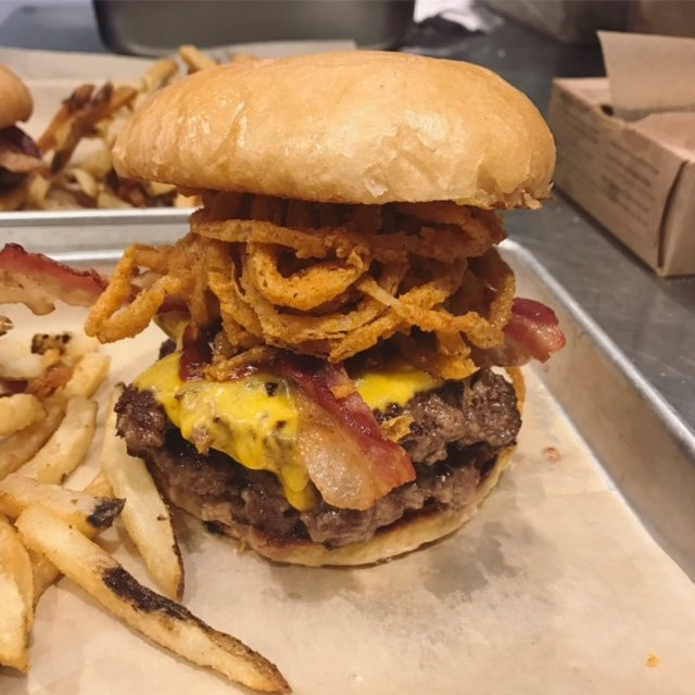 UR Burger Restaurant