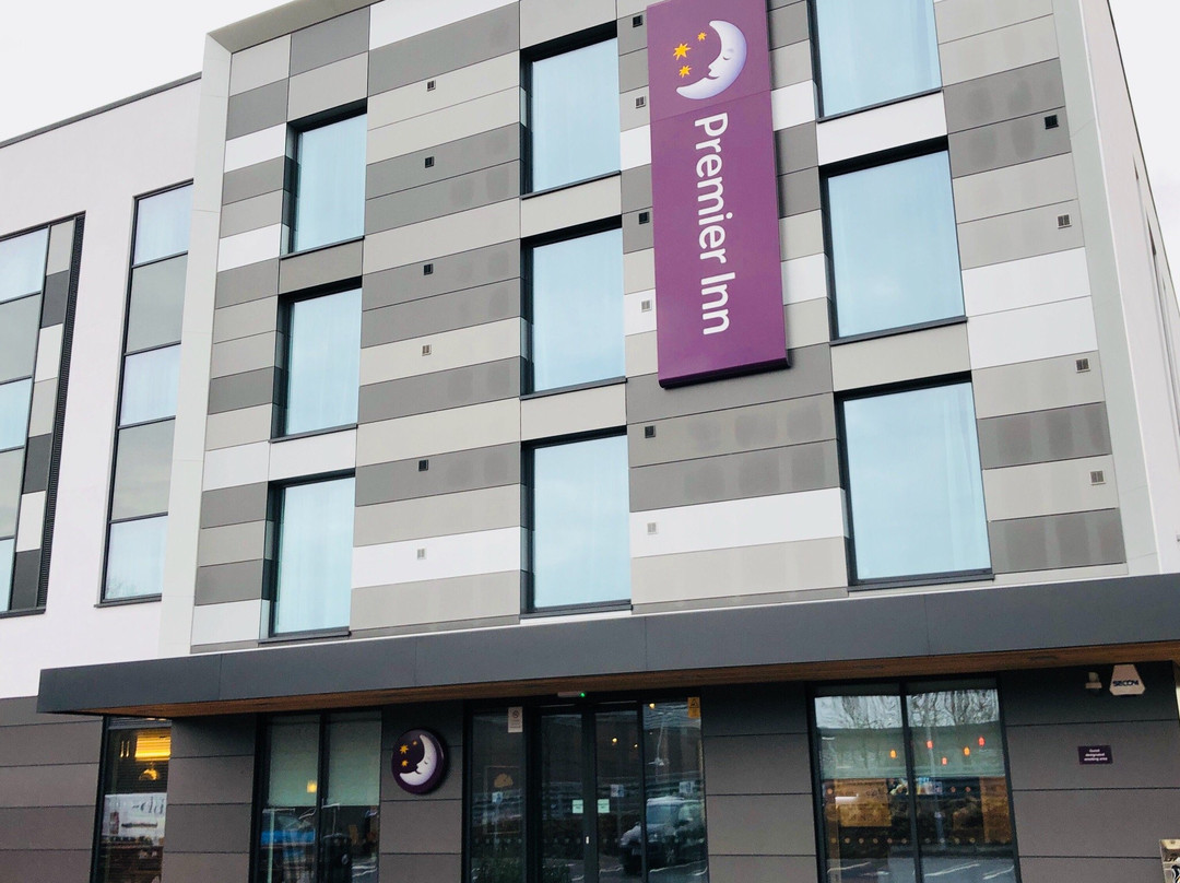 Premier Inn Slough West (Slough Trading Estate)