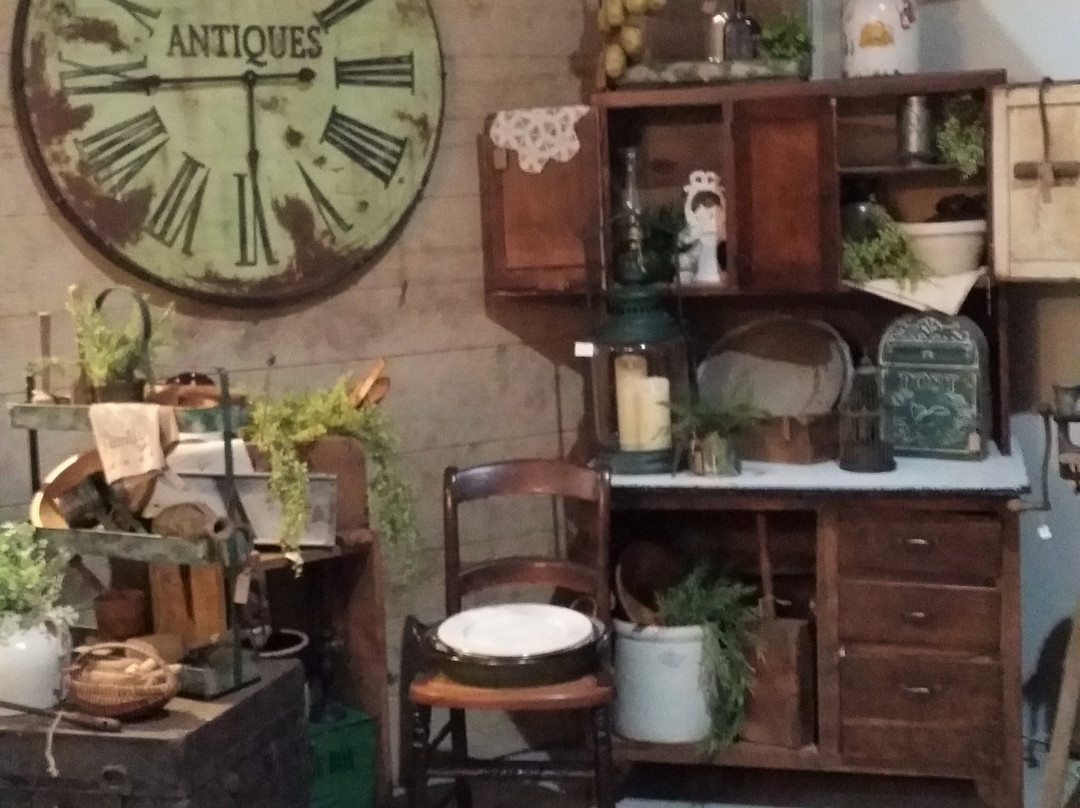 The White Swan-Moores Hill必去景点