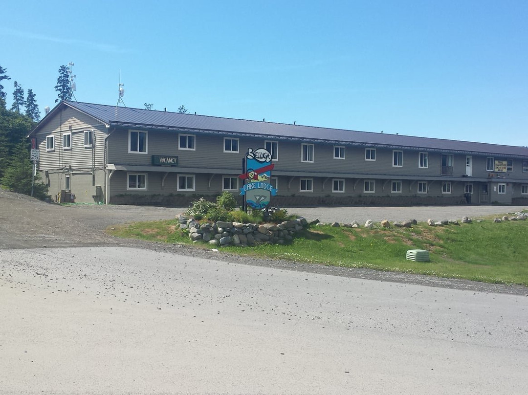 贝鲁加湖旅舍主图