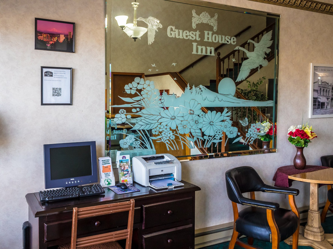 Guest House Inn主图