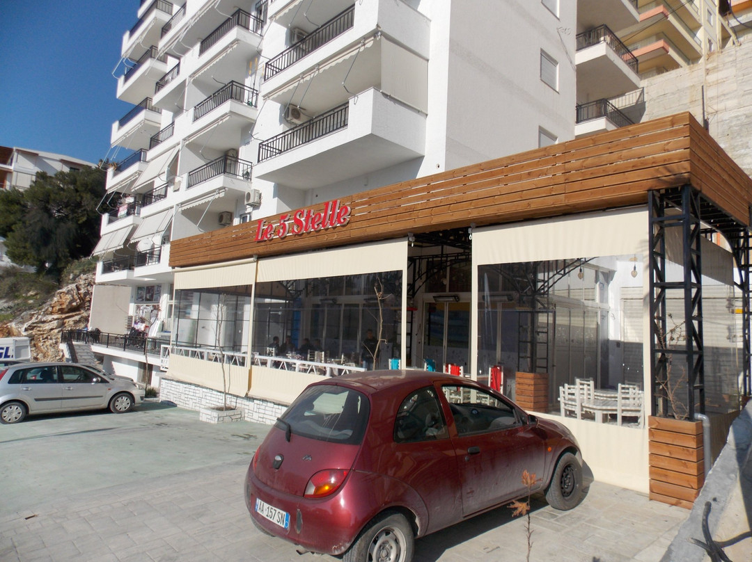 Karanxh餐馆和美食-Le 5 Stelle & Pizzeria