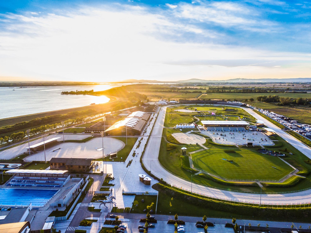 X-Bionic® Sphere-Samorin必去景点