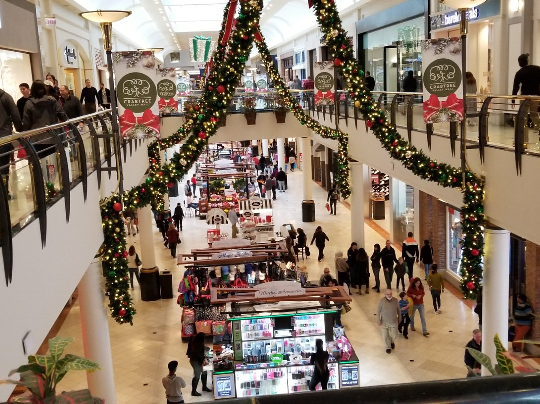 Crabtree Valley Mall景点图片