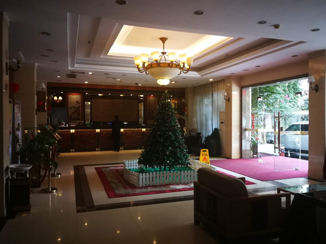 开平雅致酒店幸福店主图