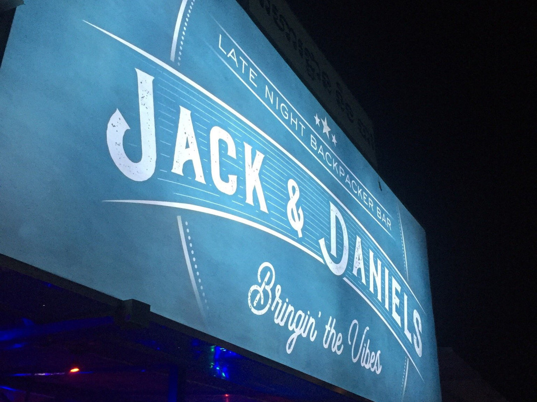 Jack & Daniels Bar-西哈努克必去景点