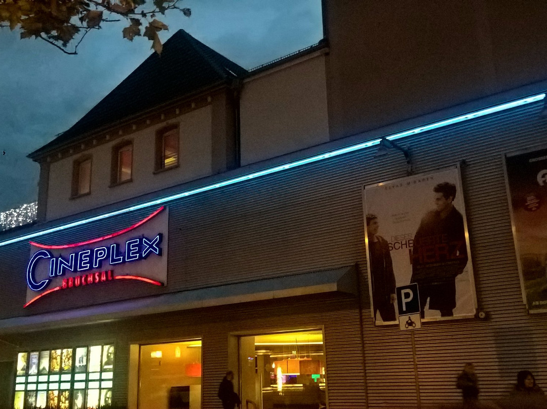 Cineplex景点图片