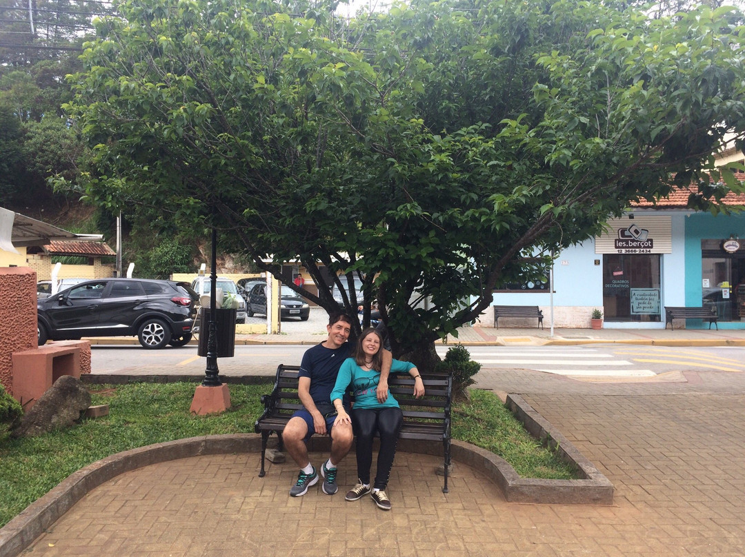 Praca do Artesao-圣安东尼奥杜皮尼亚尔必去景点