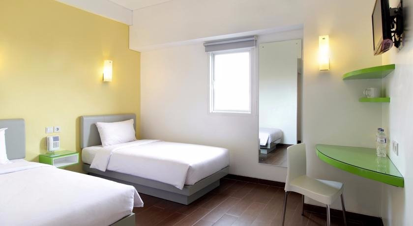 帕纳库康地区爱玛瑞丝酒店主图