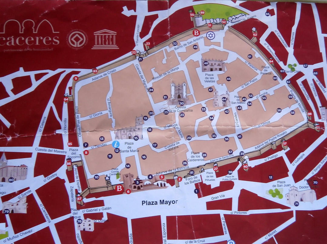 Oficina de Turismo de Caceres-卡塞雷斯必去景点