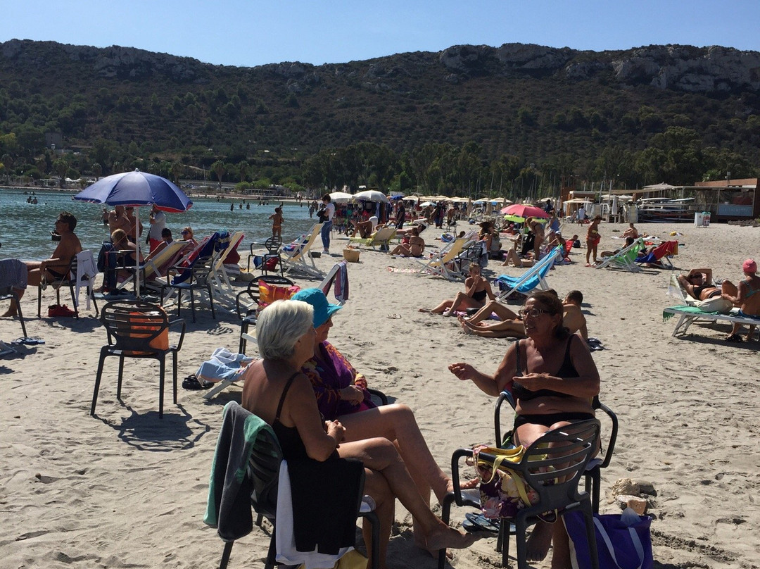 Beach Services Sa Sesta Poetto CA-卡利亚里省必去景点