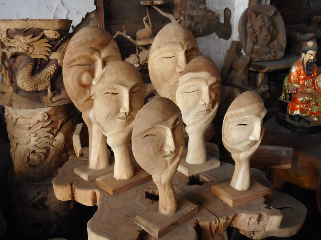 Jepara Sculpture Industry Central景点图片