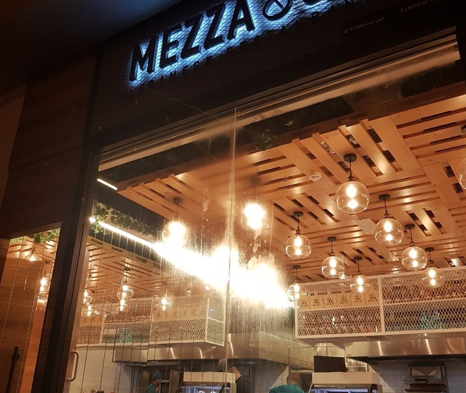 Mezza & Co