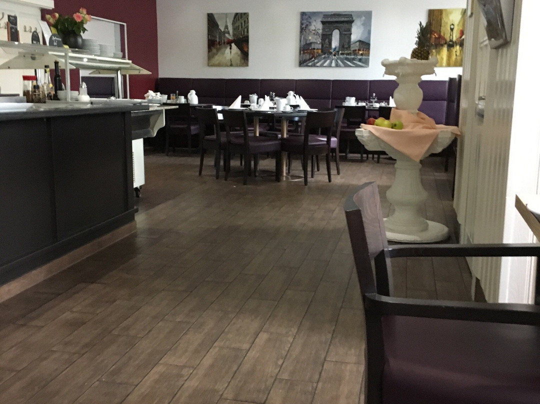 Art Hotel Monopol主图