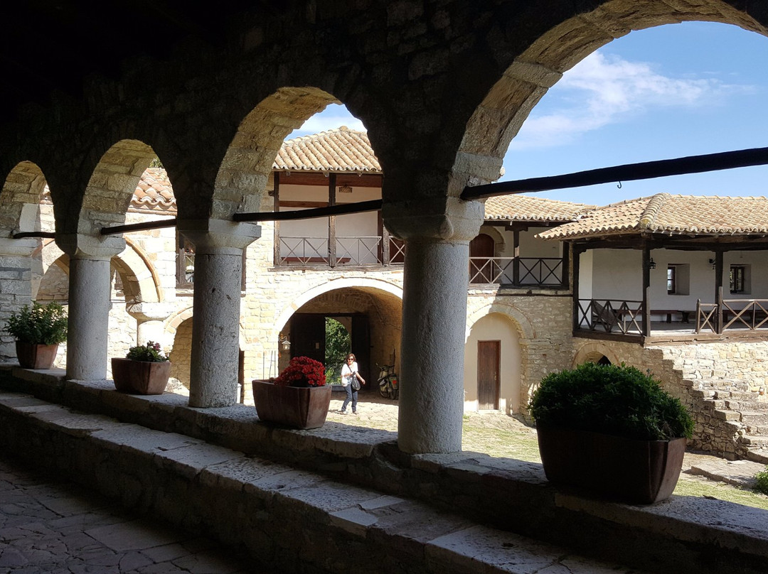Ardenica Monastery景点图片