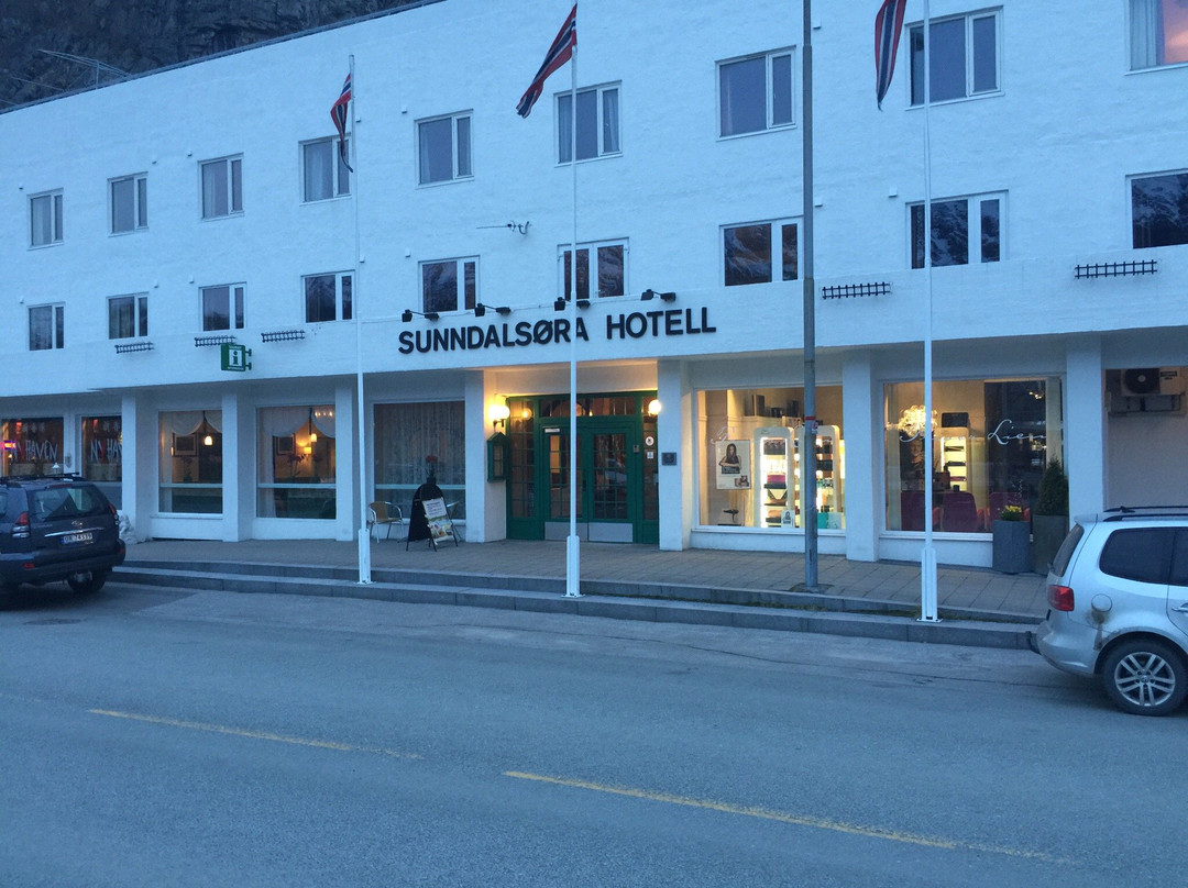 Sunndalsora Hotel