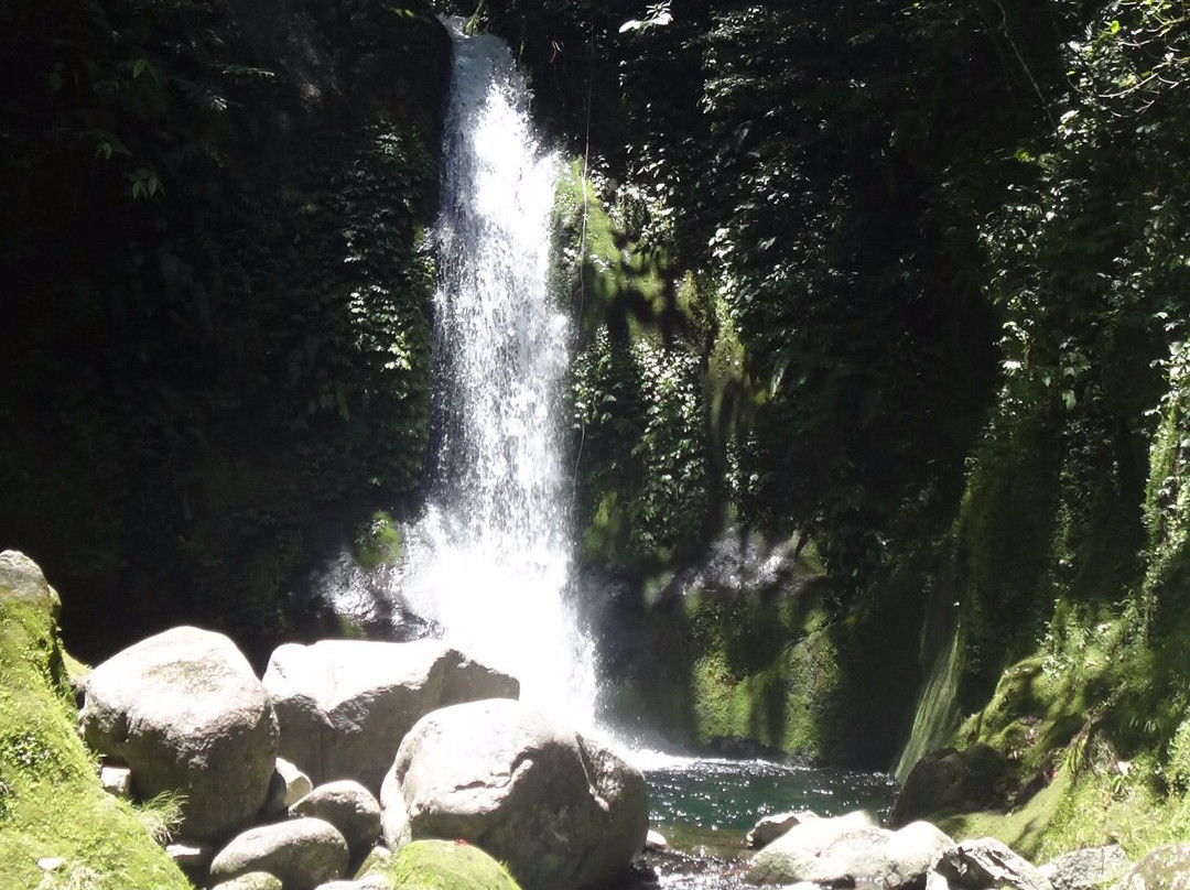 Binangawan Falls-卡米金省必去景点