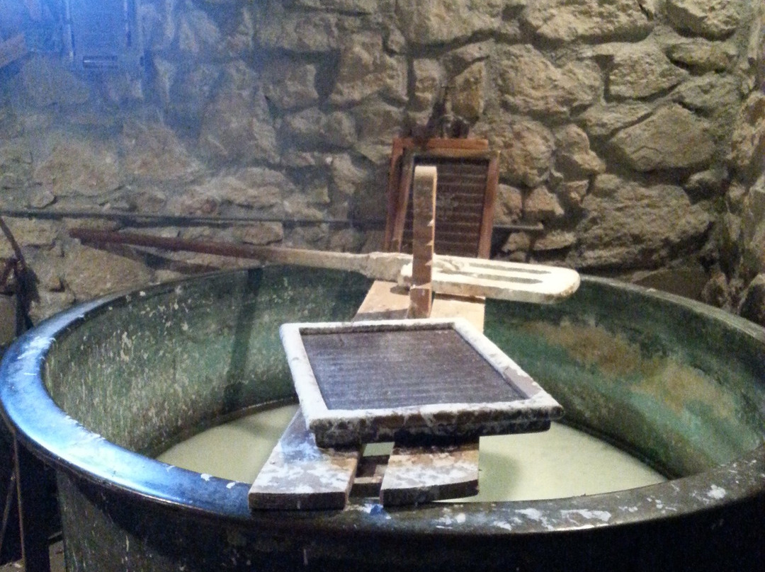 Moulin à Papier de la Tourne-Les Marches必去景点