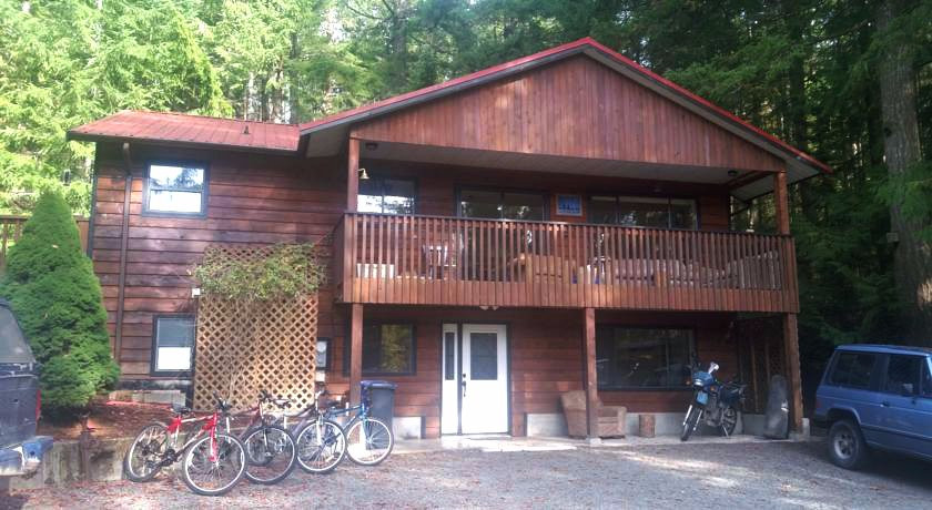 Cowichan Valley Hostel