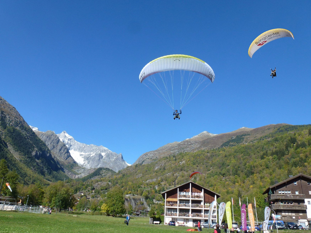 Flying Center Oberwallis-Fiesch in Valais必去景点