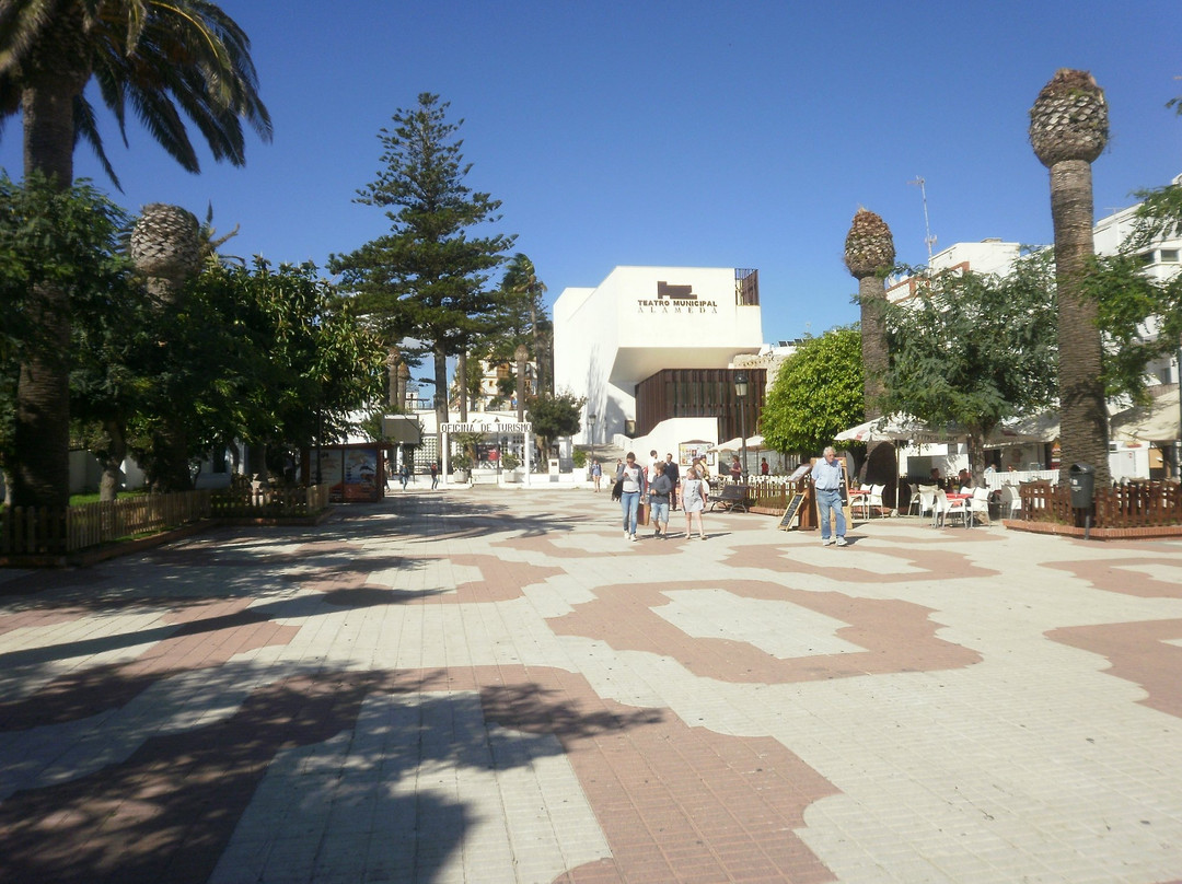Paseo de La Alameda景点图片