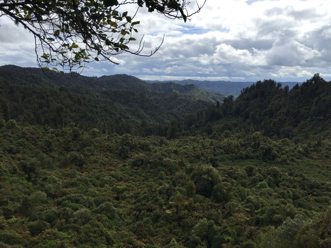 Tupapakurua Falls Lookout-National Park Village必去景点