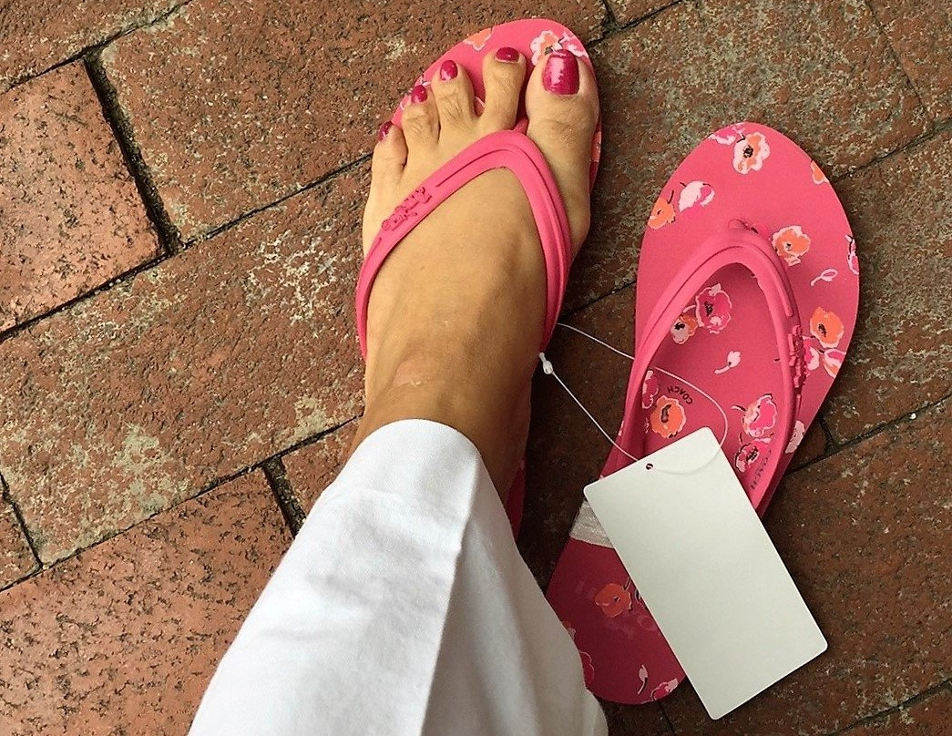 Coach Outlet Store-卡梅尔必去景点