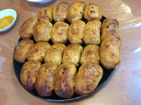 ホワイト餃子 成田店